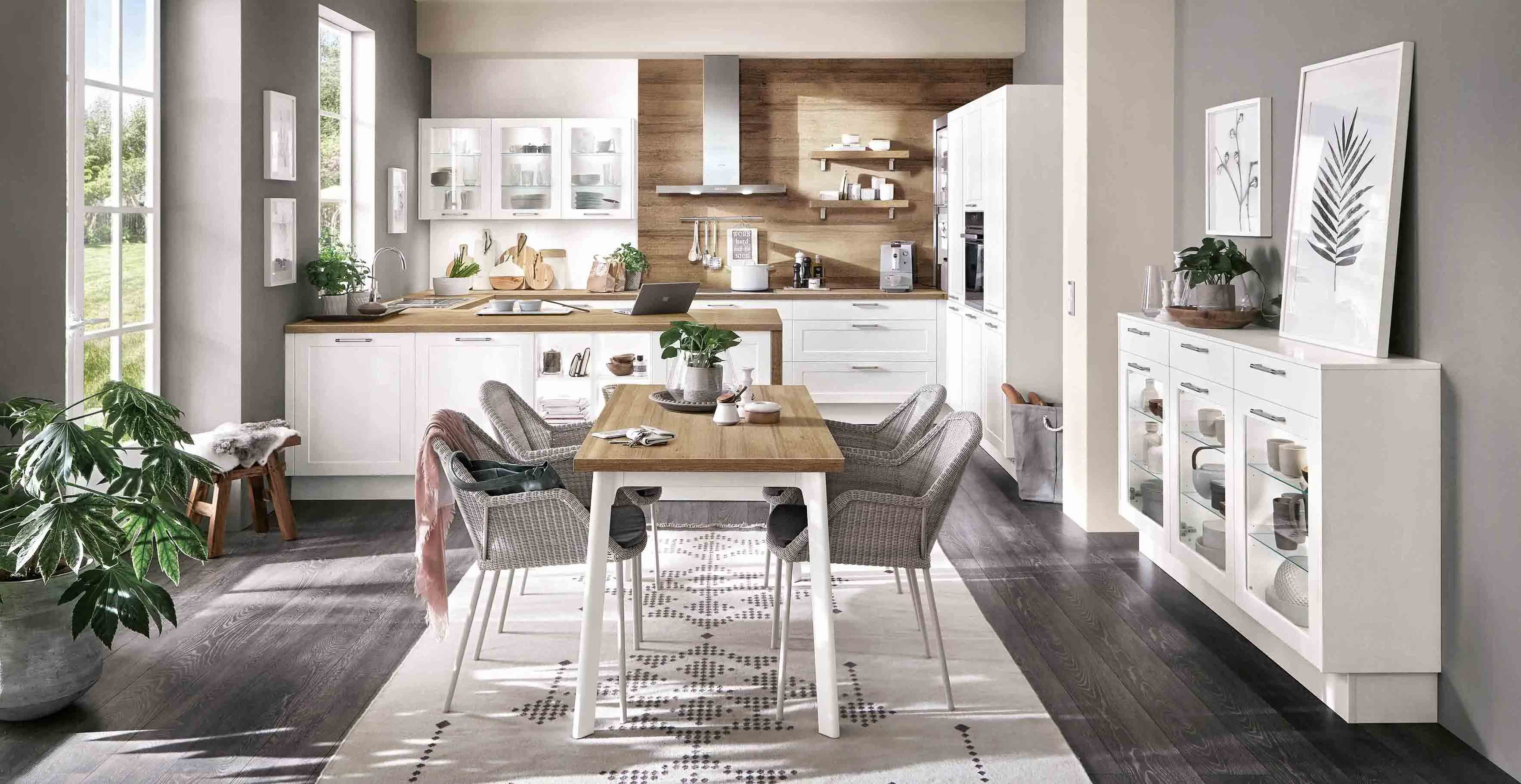 Weisse Landhaus Küche