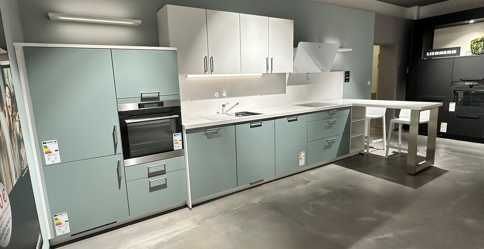 Küchenstudio-Kriftel-KKNB16_gesamt.jpg