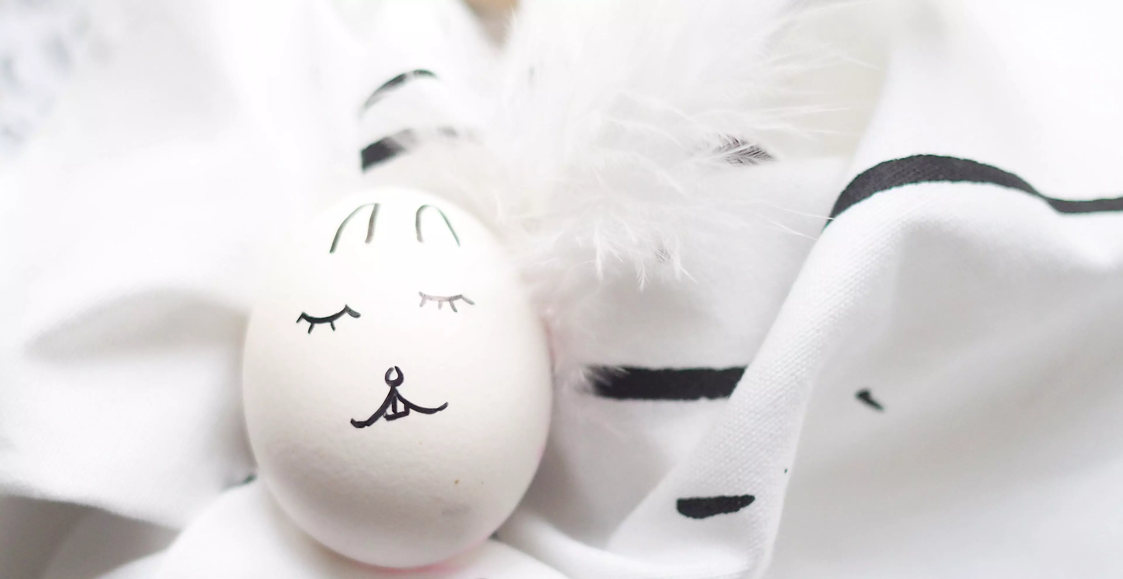 Marquardt Küchen: Eier Bemalen