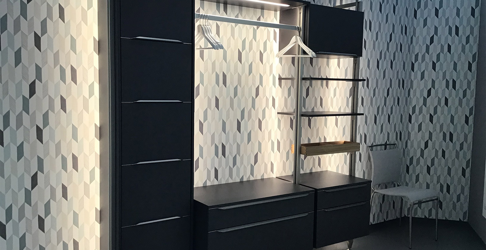 ST27 Nobilia Garderobe