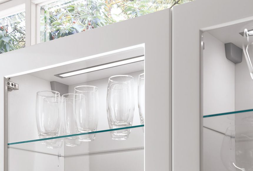 Beleuchtung im Unterboden gefräst