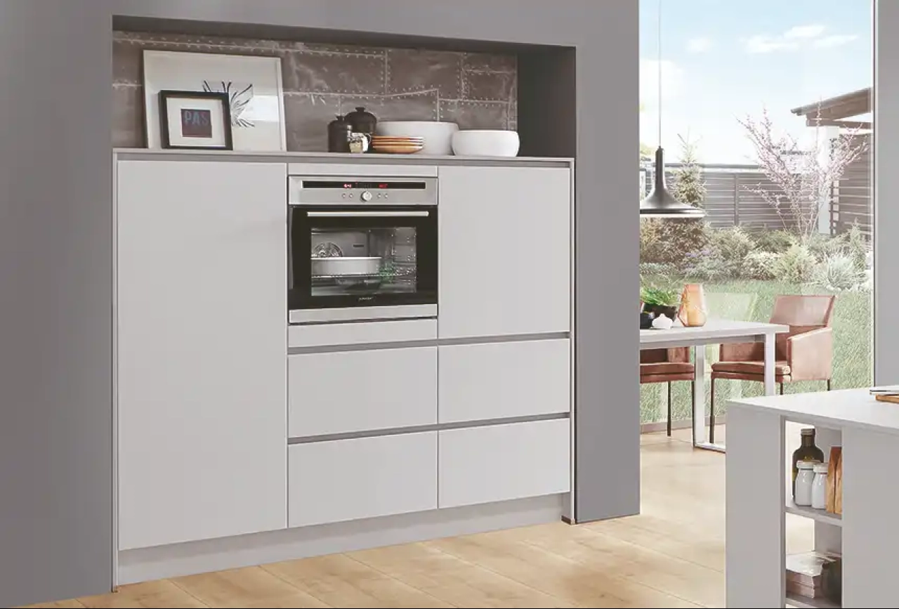 Inselküche Seidengrau matt mit Zenith