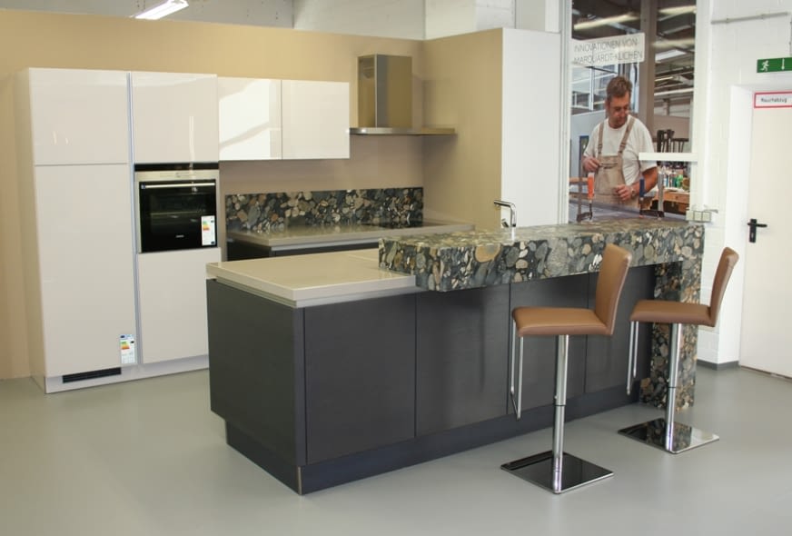 AN015 | Kücheninsel | Eiche Moka | Mosa | Marinace Gold